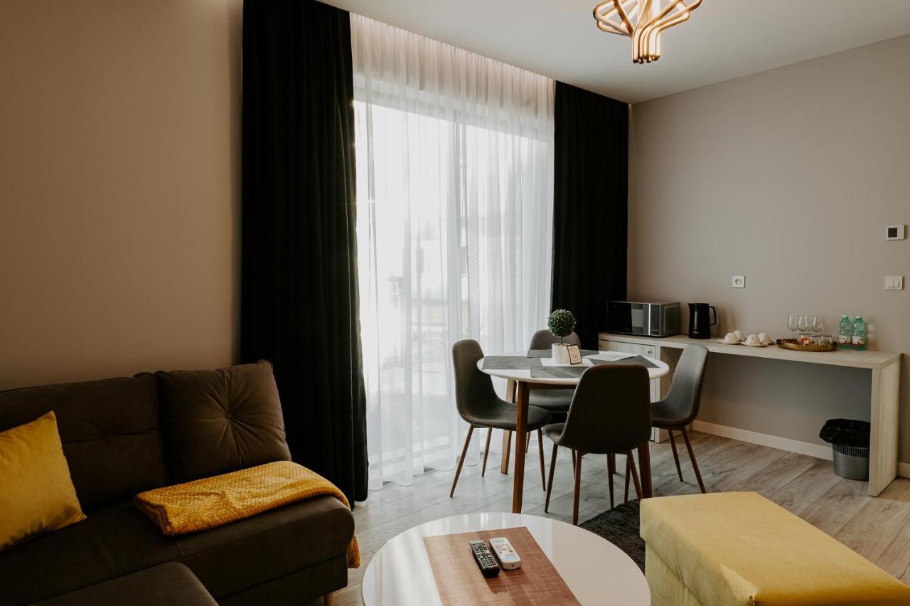 Apartamenty i Pokoje InforesPark Przemysl Bagian luar foto