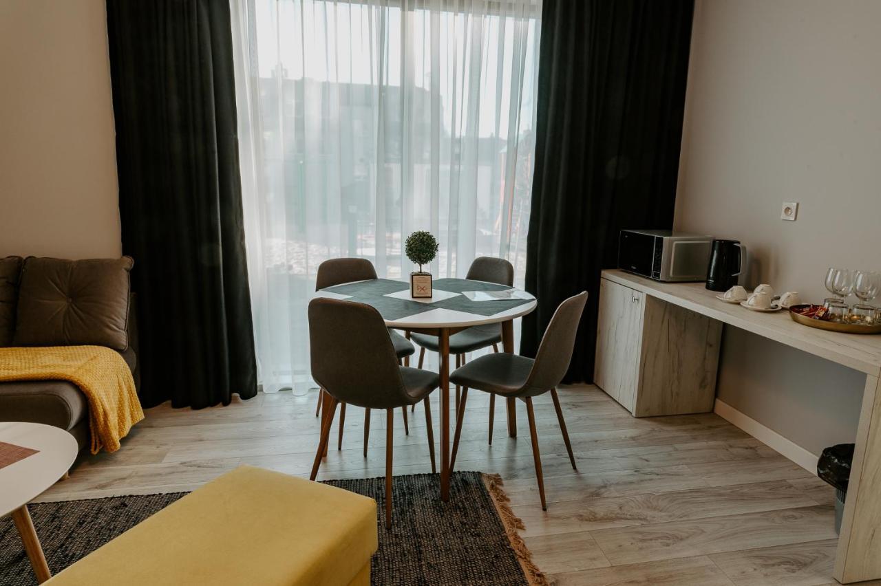 Apartamenty i Pokoje InforesPark Przemysl Bagian luar foto